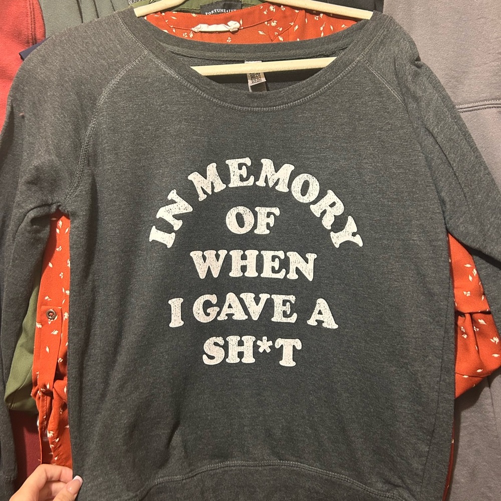 Gray Graphic Sweatshirt